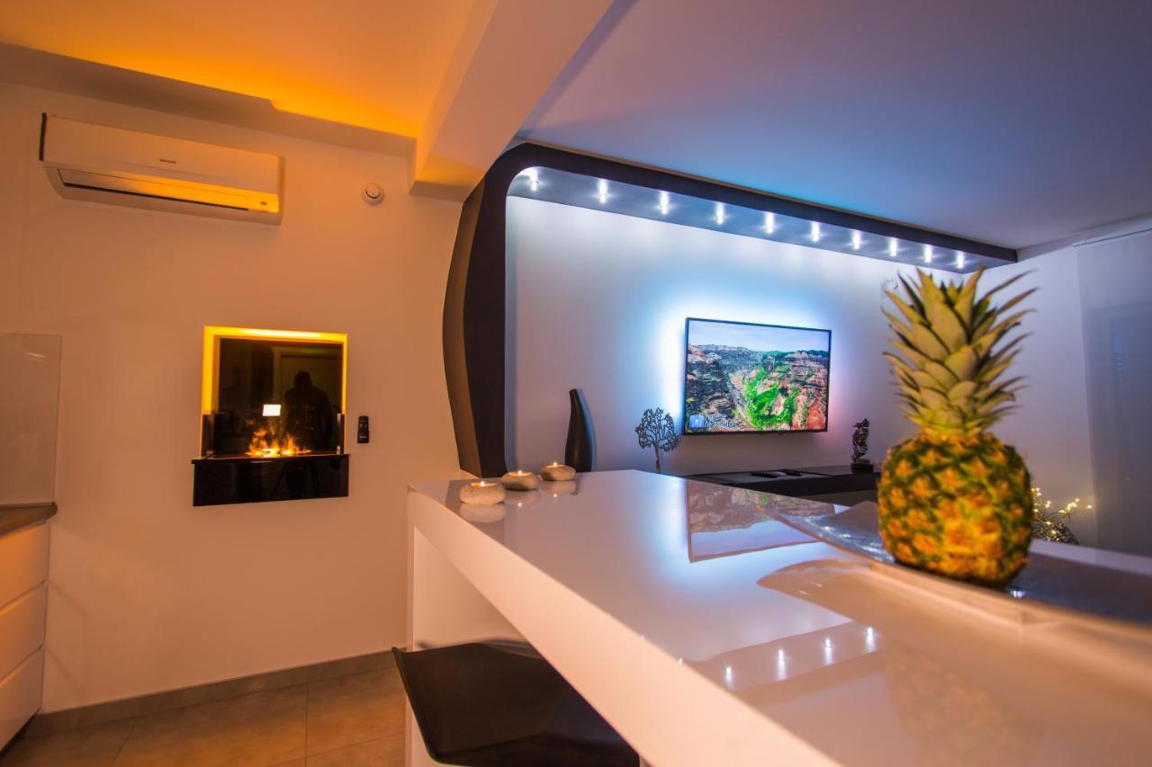 Plaza: Private Retreat With Luxury Amenities * Slavonski Brod