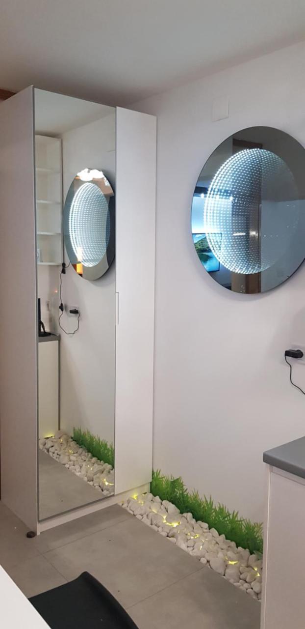 Plaza: Private Retreat With Luxury Amenities Apartment Slavonski Brod